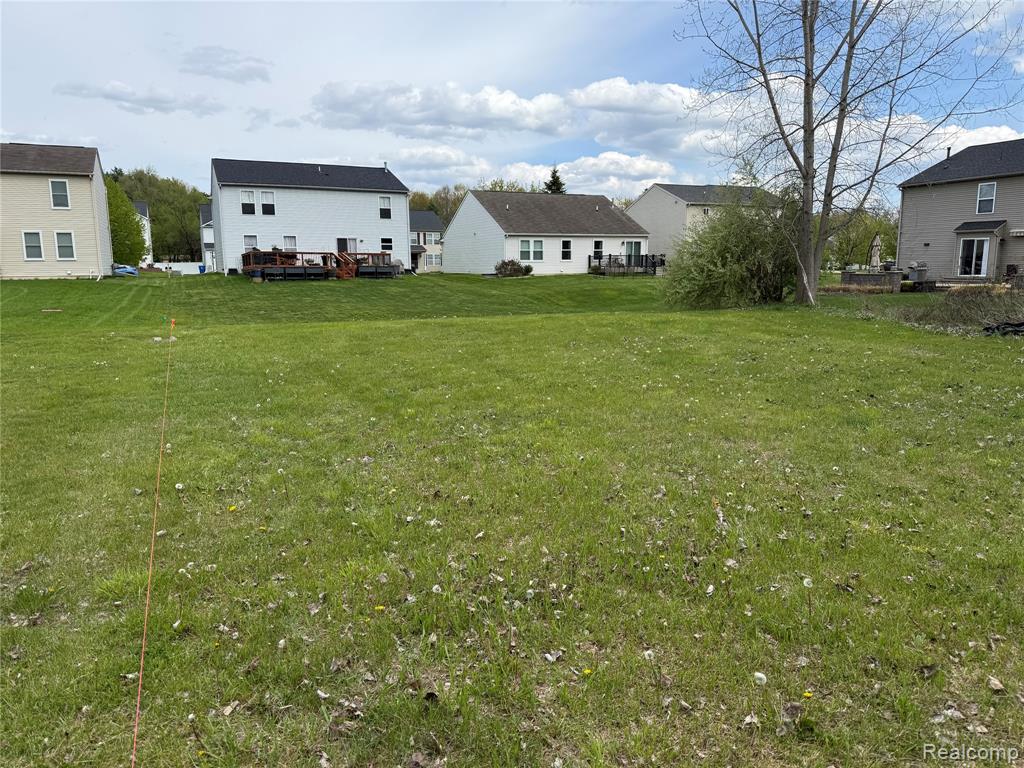 59 Lochaven Road, Waterford, MI 48327