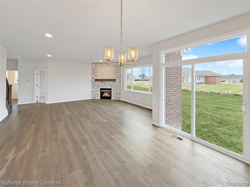 53183 (Move in ready) Woodland, Chesterfield, MI 48047 — Photo 12