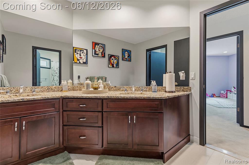 4057 Fox Lake Drive, Bloomfield Hills, MI 48302 — Photo 30