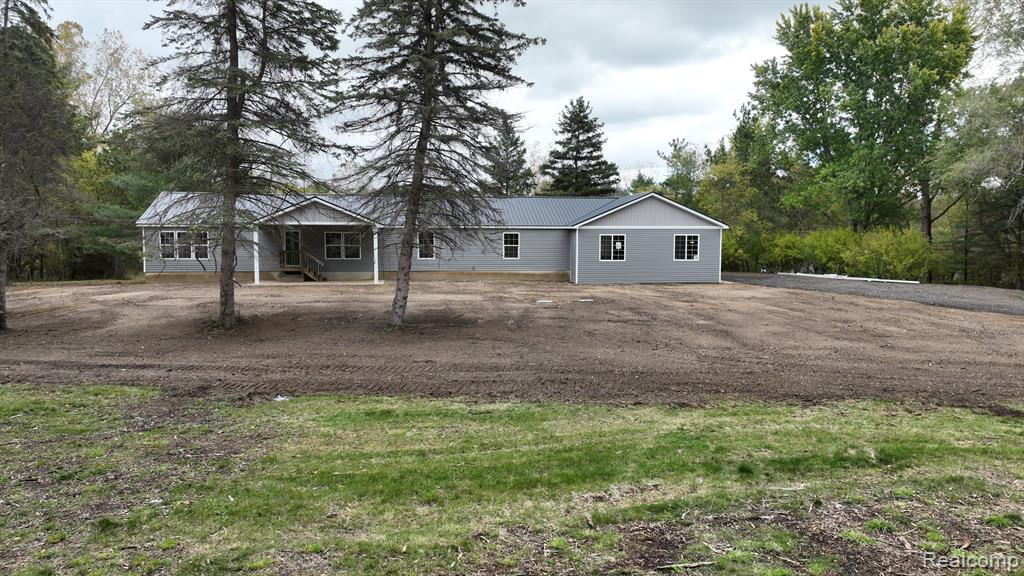 4393 Lake George Road, Dryden, MI 48428 — Photo 18