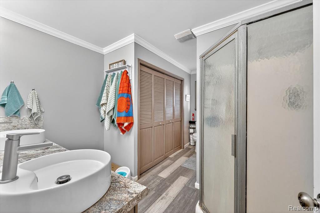 6865 ABBOTTSFORD Road, MI 48049 — Photo 16