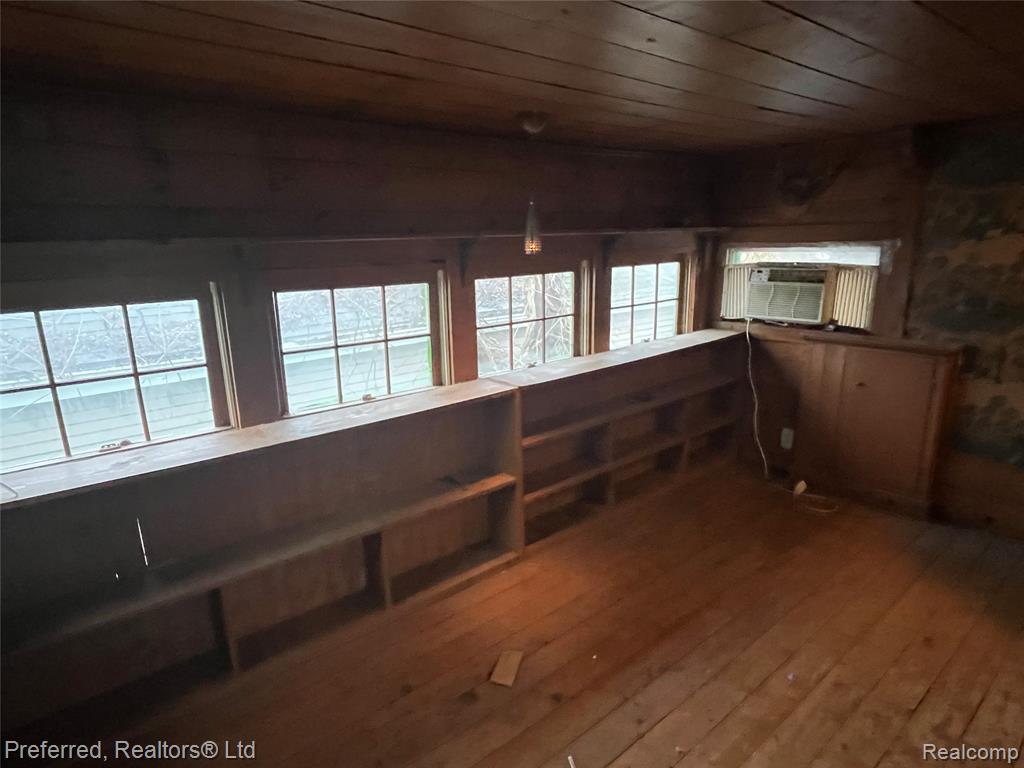 33670 Hillcrest Drive, Farmington, MI 48335 — Photo 6
