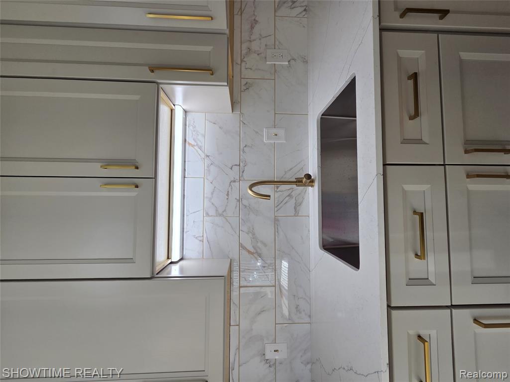 43441 Cape Drive, Sterling Heights, MI 48313 — Photo 6