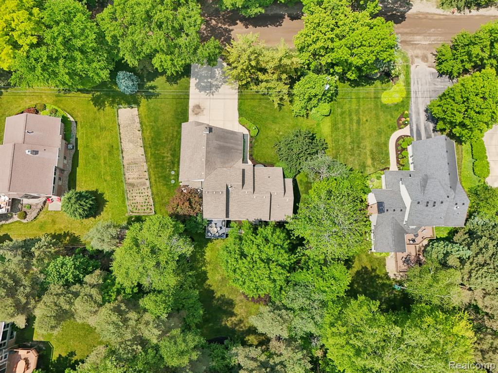 7680 Allen Road, Clarkston, MI 48348 — Photo 42