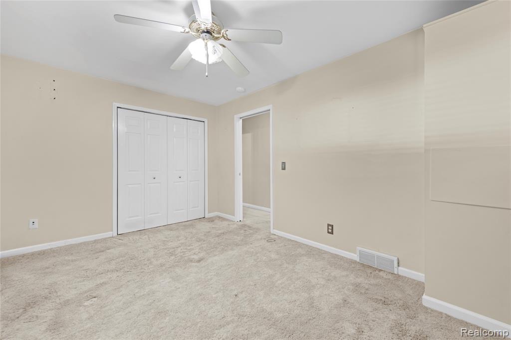 22356 Woodstock Court, Woodhaven, MI 48183 — Photo 16