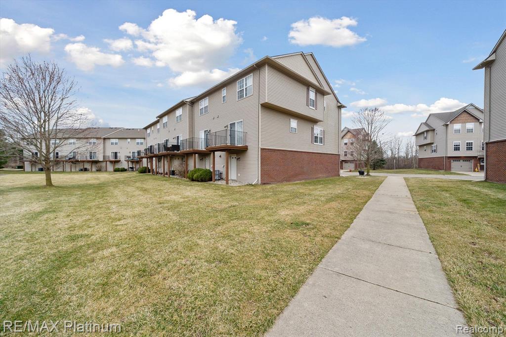 2188 KNOTTY PINE Trail, Howell, MI 48855 — Photo 20