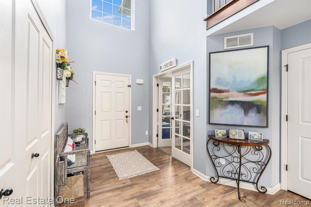 42802 N CUMBERLAND Drive, Van Buren, MI 48111 — Photo 6