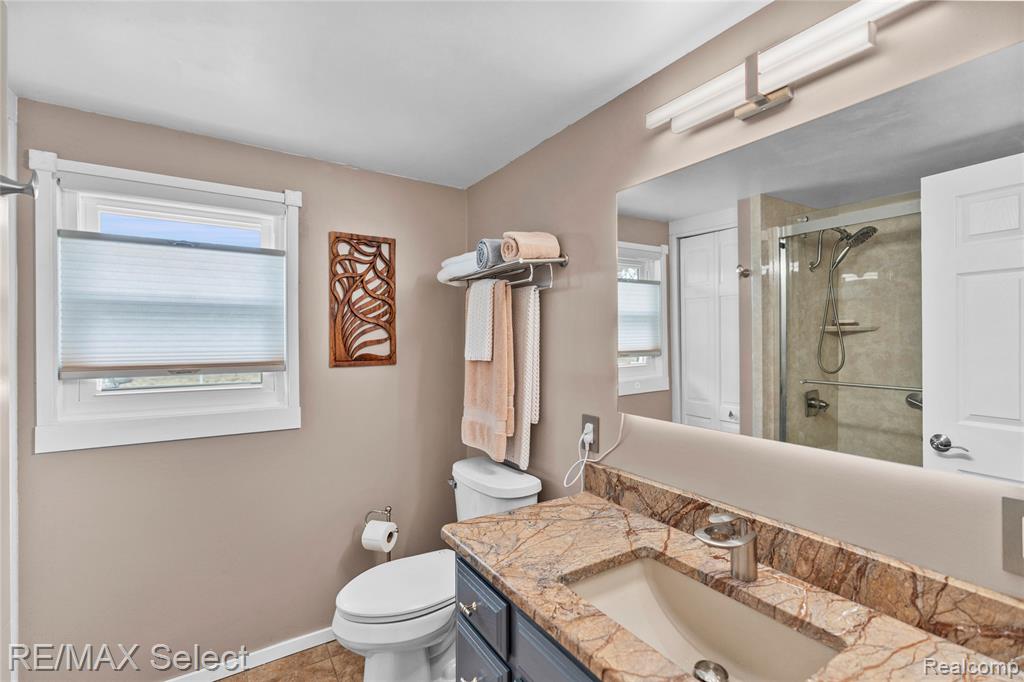 3101 W Maple Avenue, Flint, MI 48507 — Photo 33