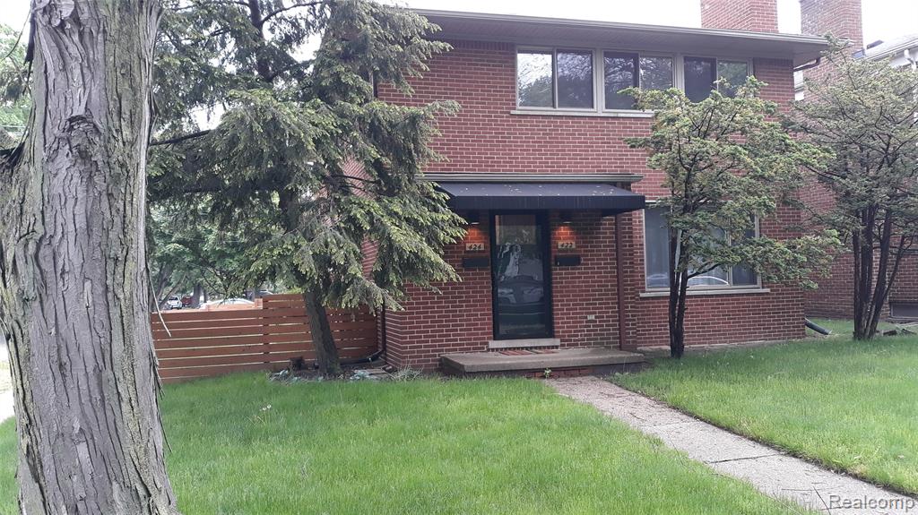 422 CATALPA Drive, Royal Oak, MI 48067 — Photo 2