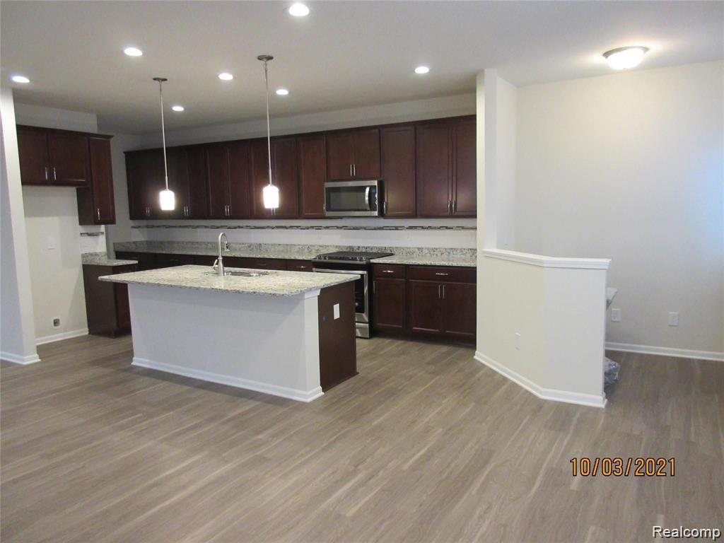 626 BACKSHORE Drive, Canton, MI 48187 — Photo 9