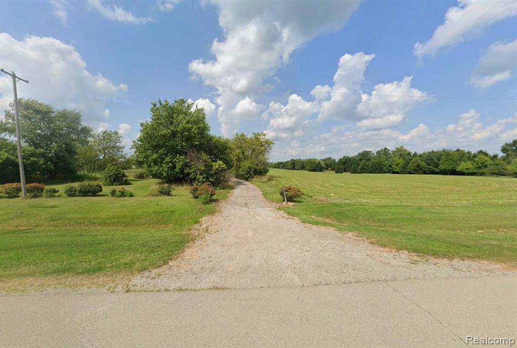6530 US-223, Ottawa Lake, MI 49267 — Photo 2
