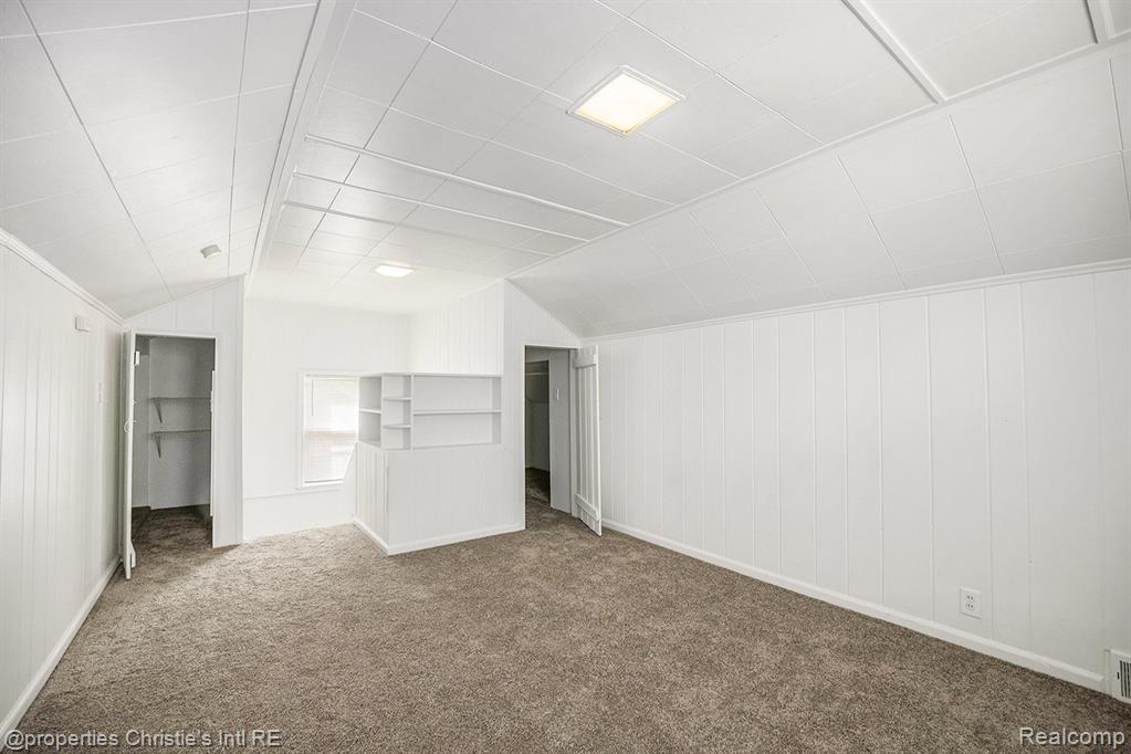 19711 Damman Street, Harper Woods, MI 48225 — Photo 13