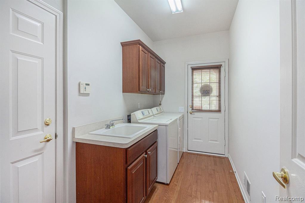 1390 LEGACY Court, Canton, MI 48187 — Photo 22