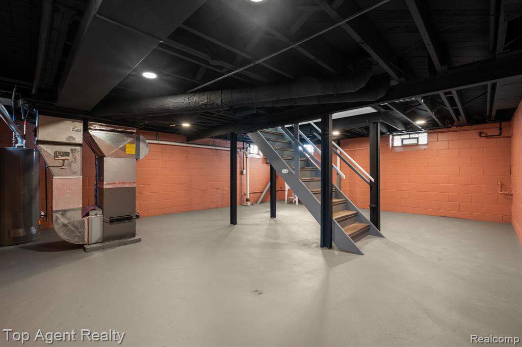 16124 Fielding Street, Detroit, MI 48219 — Photo 30