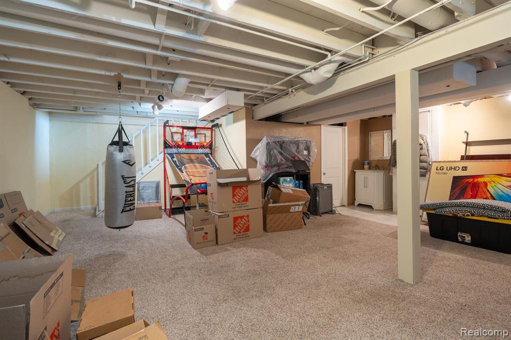5472 CHARRINGTON, West Bloomfield, MI 48324 — Photo 23