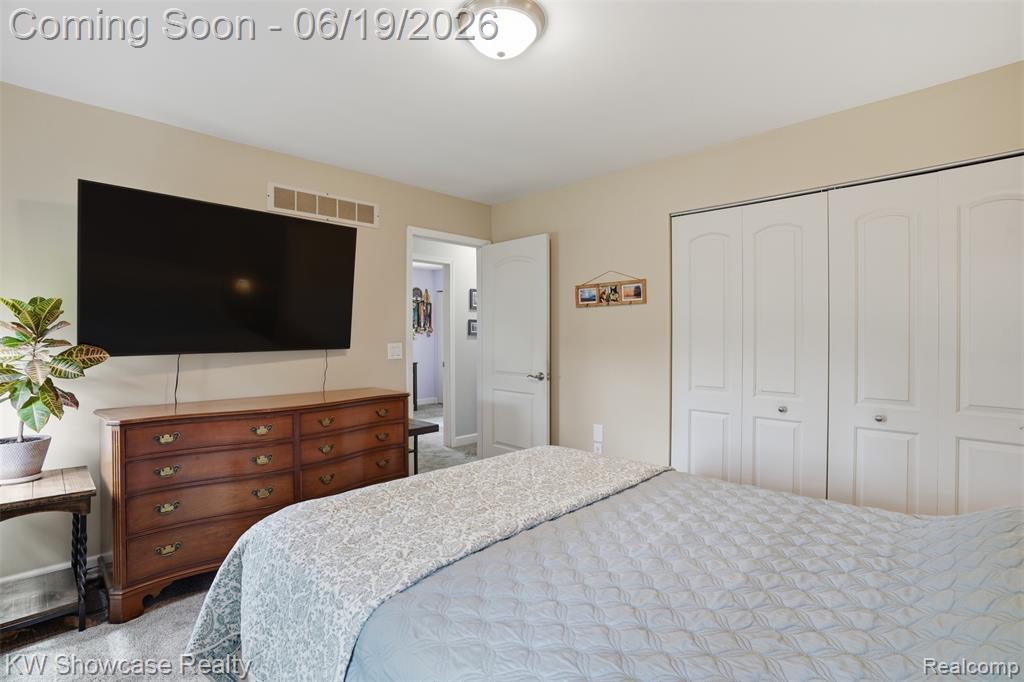 6053 N Bay, Clarkston, MI — Photo 11