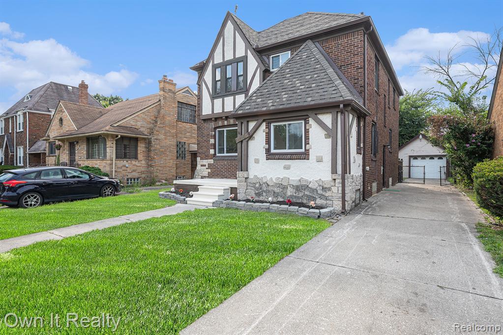 8555 Sorrento Street, Detroit, MI 48228 — Photo 2
