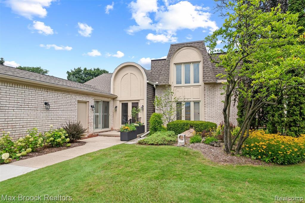 5137 Woodlands Drive, 24, Bloomfield Hills, MI 48302 — Photo 26