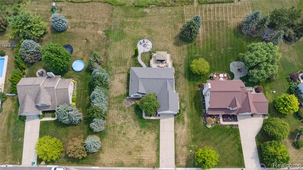 493 Cloverview Lane, Howell, MI 48843 — Photo 58