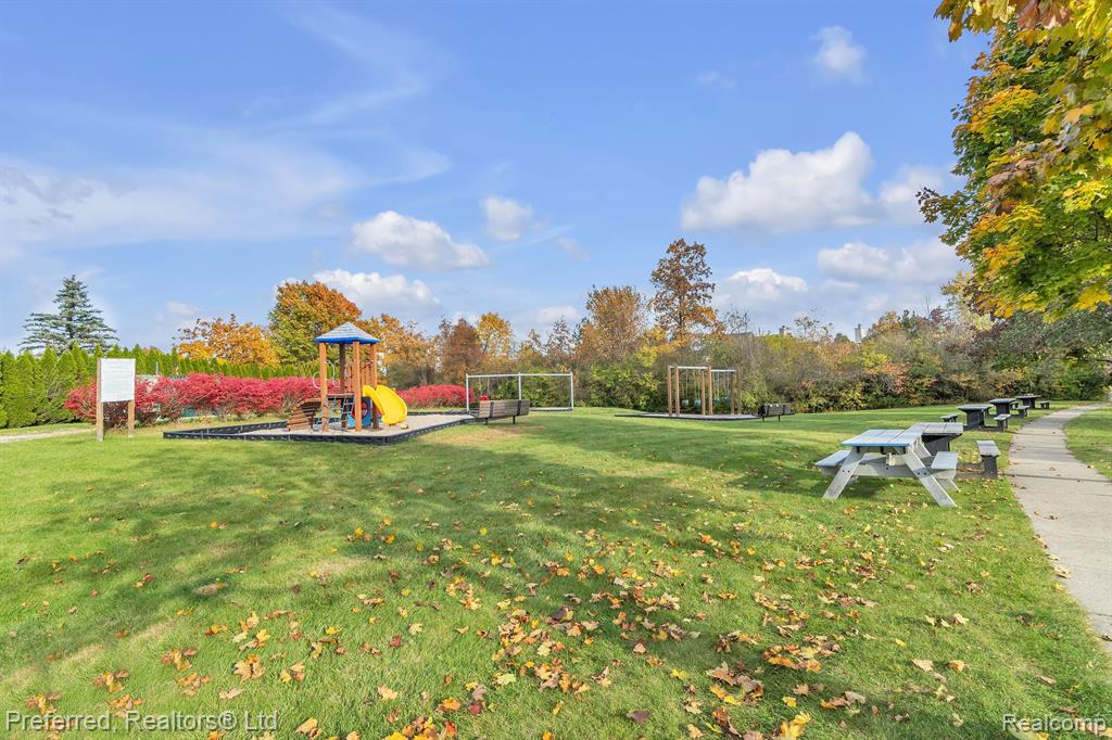 1211 CODY Circle, Saline, MI 48176 — Photo 56