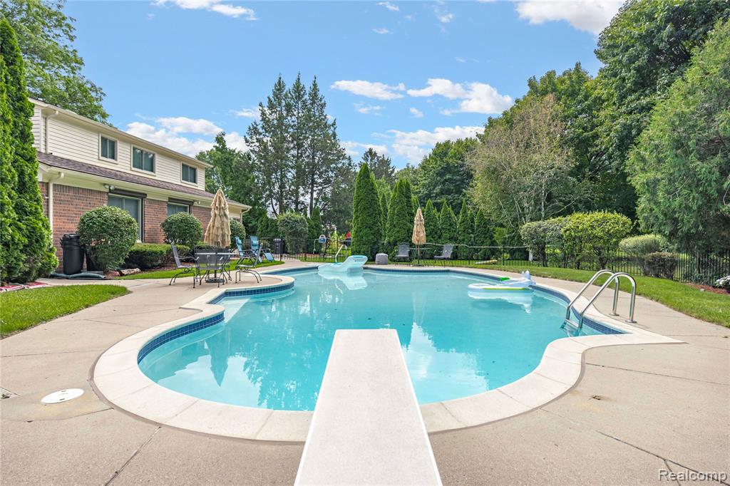 41846 Sutters Lane, Northville, MI 48168 — Photo 47