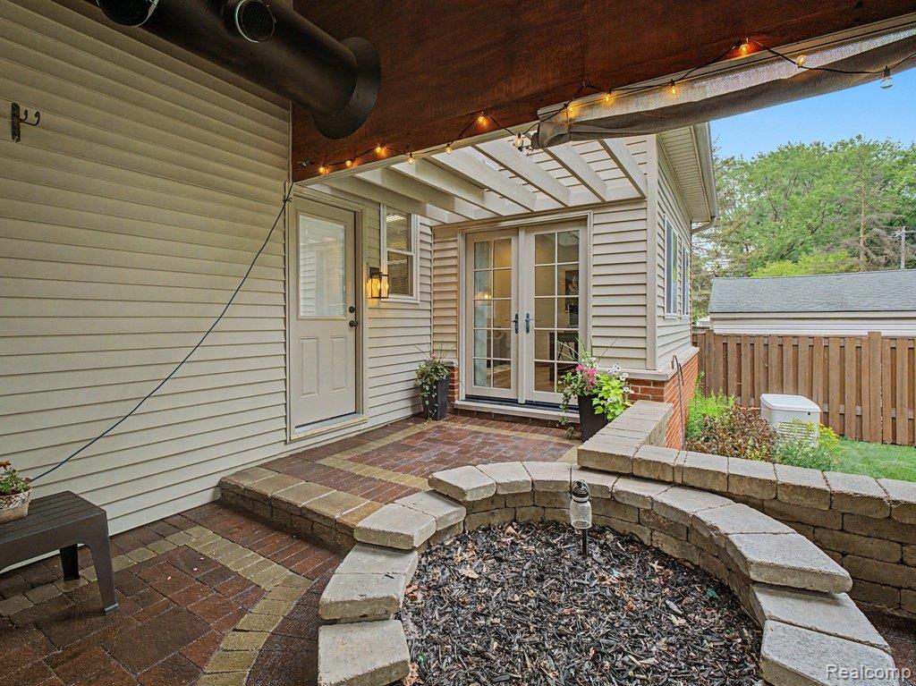 1010 Genesee Drive, Royal Oak, MI 48073 — Photo 74