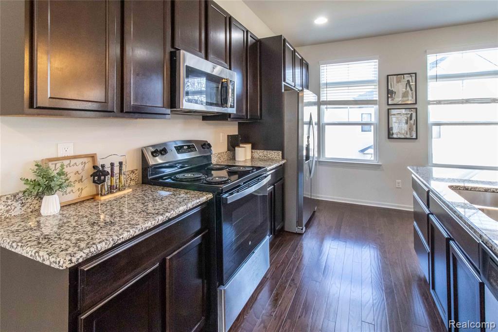507 Midland Boulevard, 26, Royal Oak, MI 48073 — Photo 13