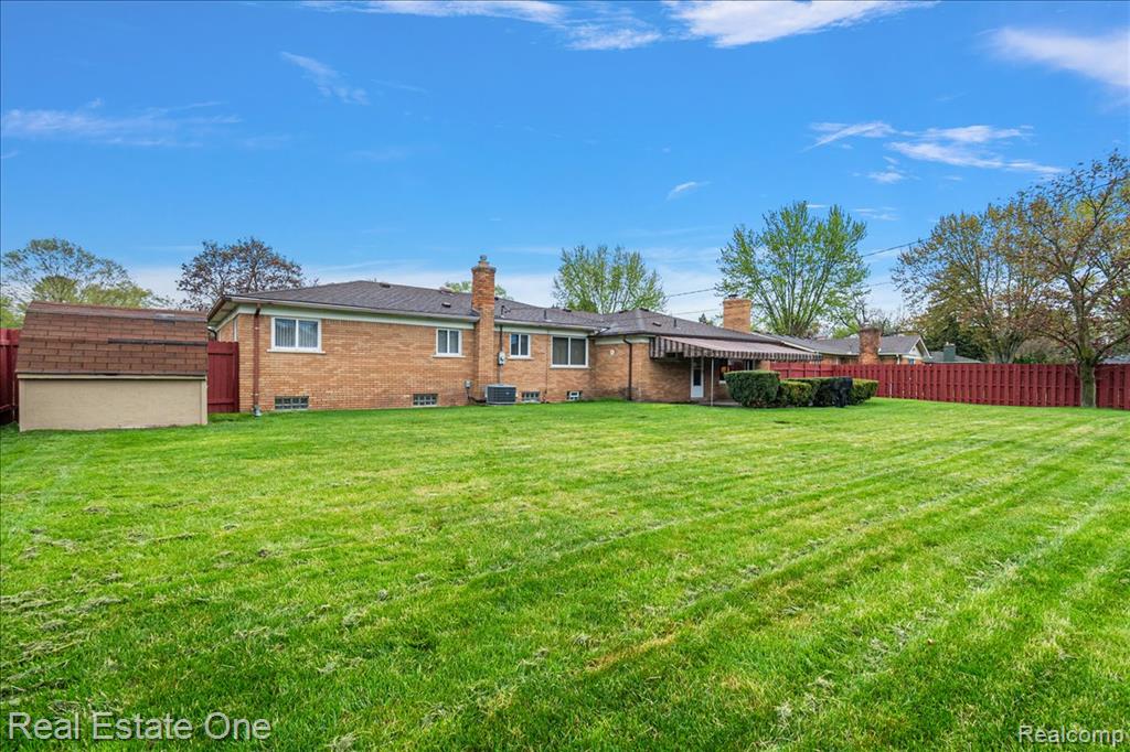 53223 Starlite Drive, Shelby Twp, MI 48316 — Photo 8