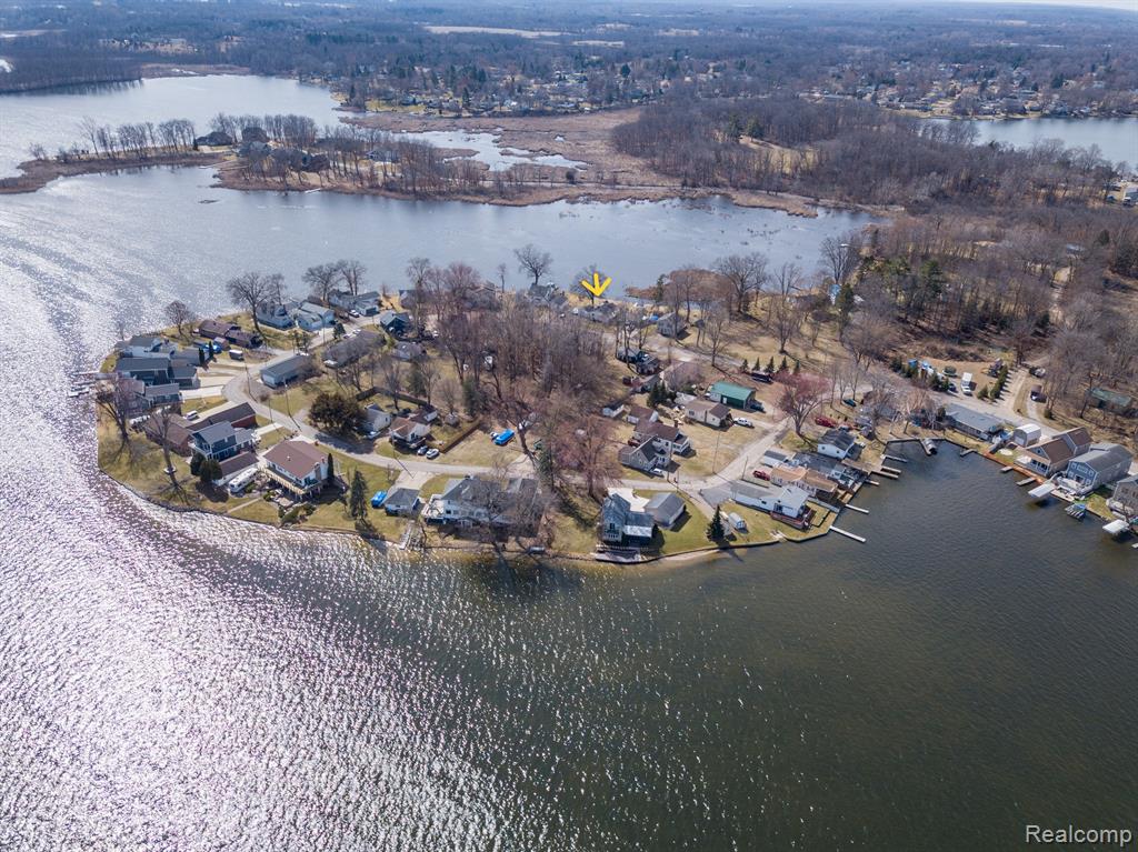 861 S LAKESIDE Drive, Michigan Center, MI 49254 — Photo 32