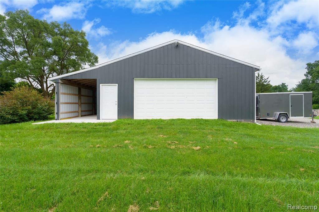 4566 Clyde Road, Howell, MI 48855 — Photo 12