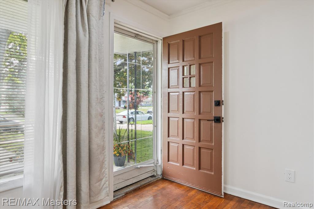 6835 Gilman Street, Garden City, MI — Photo 8