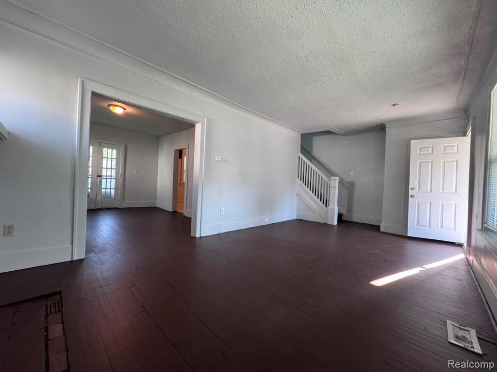 2474 Fullerton Street - Photo 5