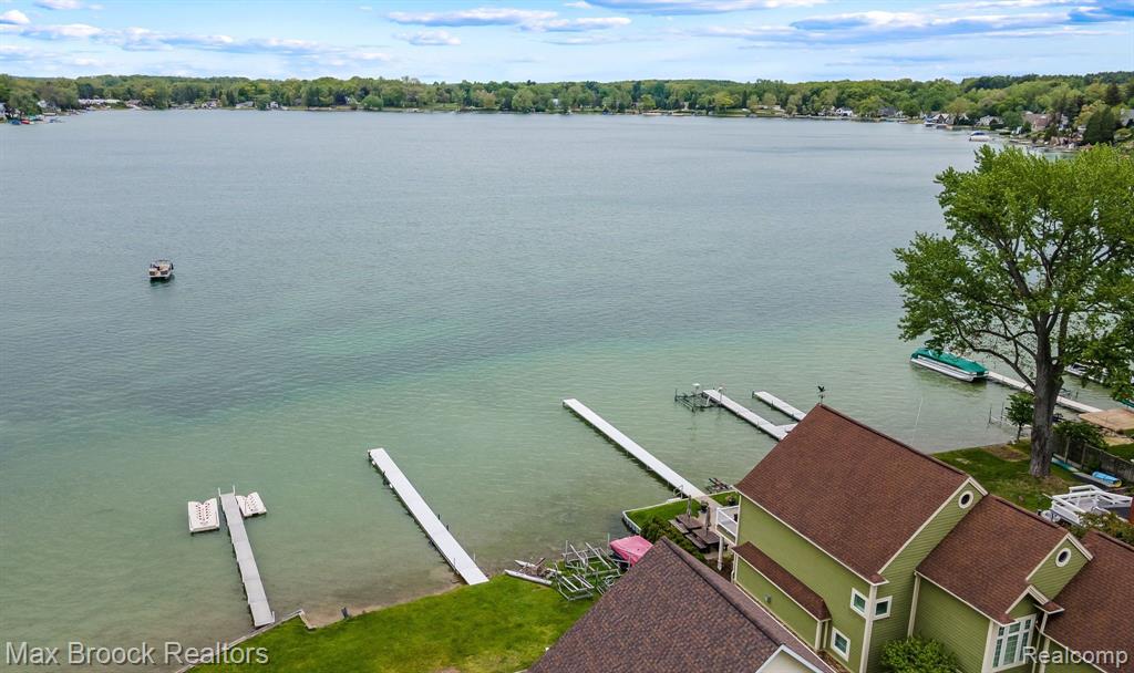 9522 Silverside, South Lyon, MI 48178 — Photo 3