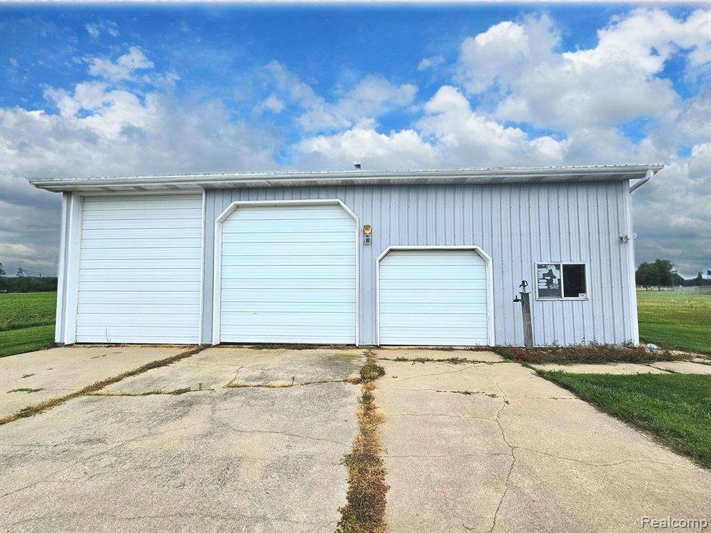4246 FERDEN Road, New Lothrop, MI 48460 — Photo 41