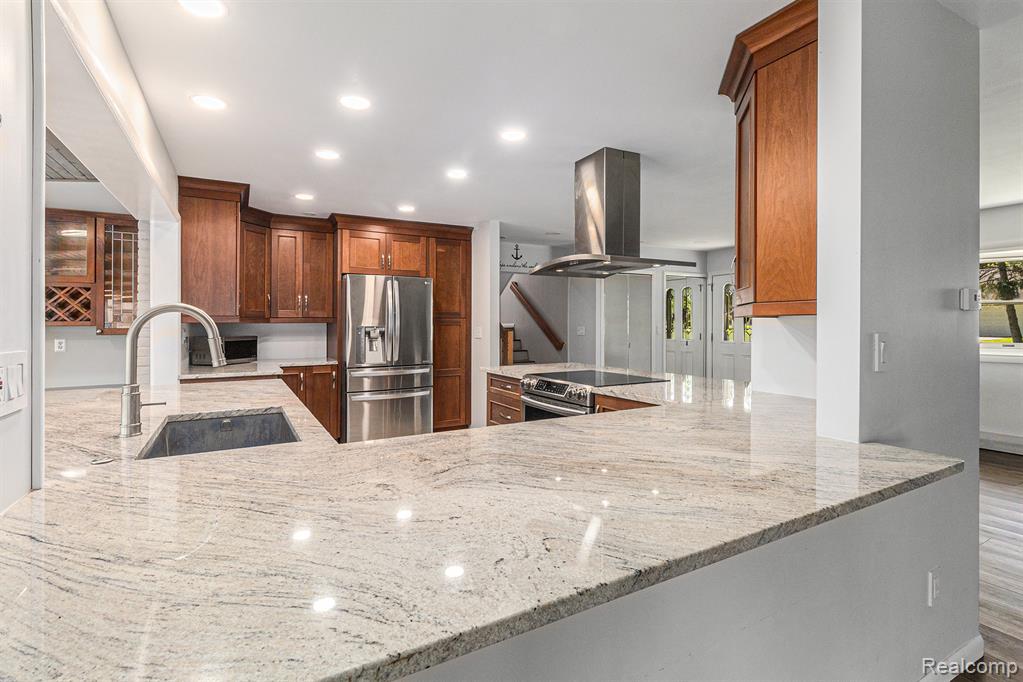 2145 Helmsford Drive, Wolverine Lake, MI 48390 — Photo 13