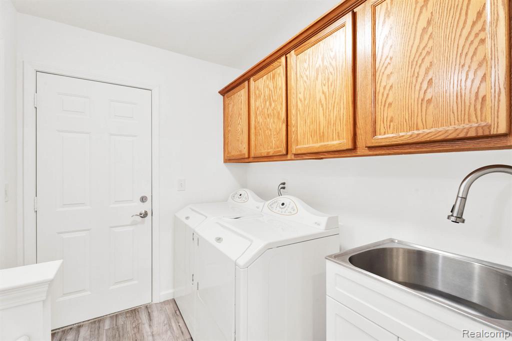41057 Glenleven Court, Clinton Twp, MI 48038 — Photo 31