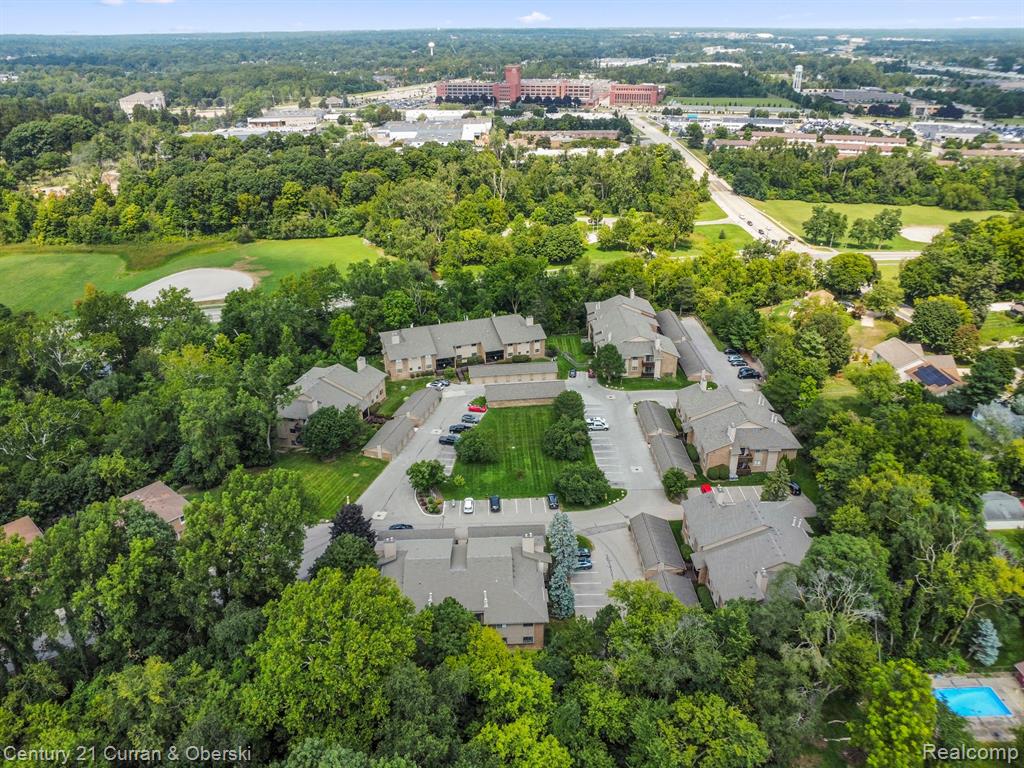 11865 SYCAMORE Drive, 31, Plymouth, MI 48170 — Photo 39
