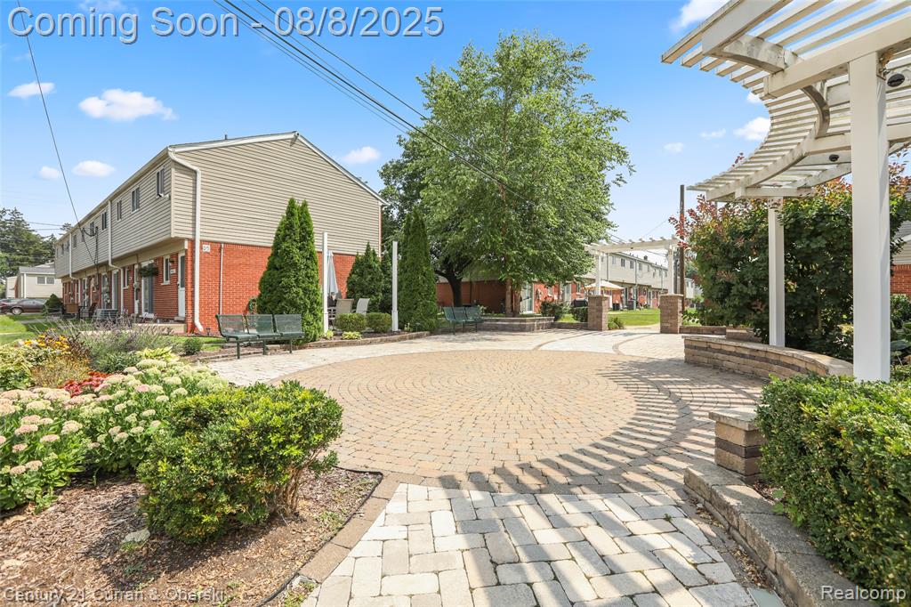 8269 Bristol Street, Westland, MI — Photo 18