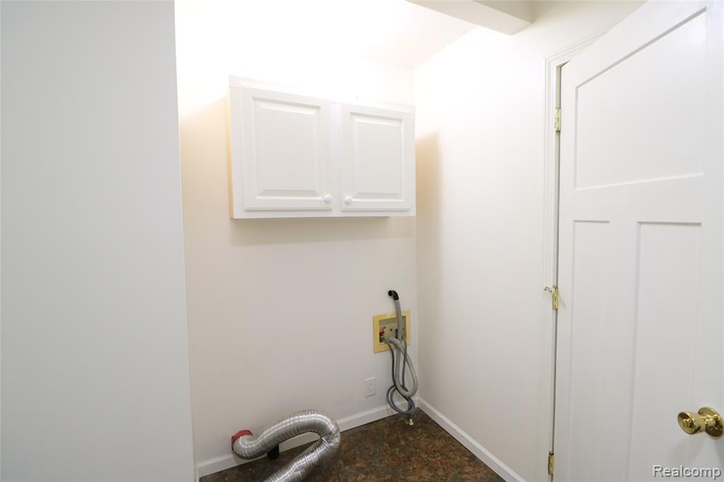 802 W Oak Street, Vassar, MI 48768 — Photo 15