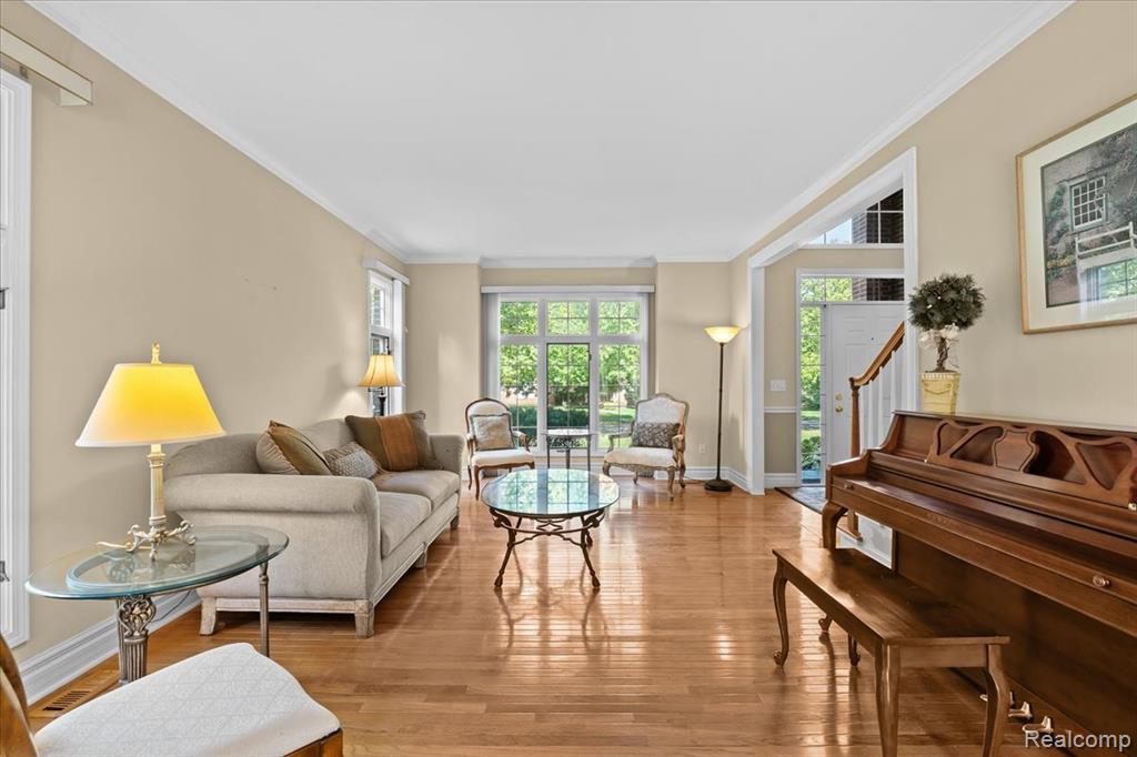 48075 Andover Drive, Novi, MI — Photo 11