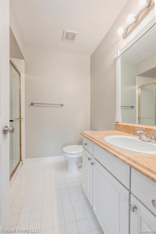 56510 SCOTLAND Boulevard, Shelby Twp, MI 48316 — Photo 8