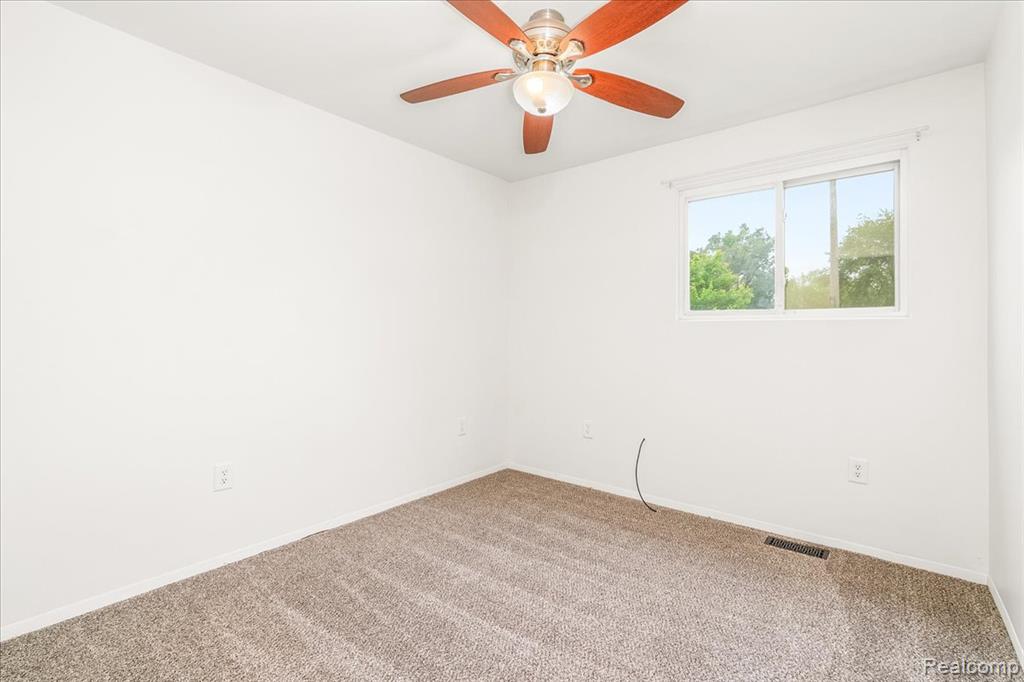 7205 Kempa Street, Romulus, MI 48174 — Photo 21