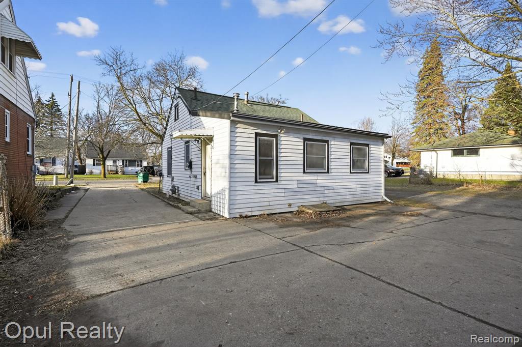 522 E Cavanaugh Road, Lansing, MI 48910 — Photo 19