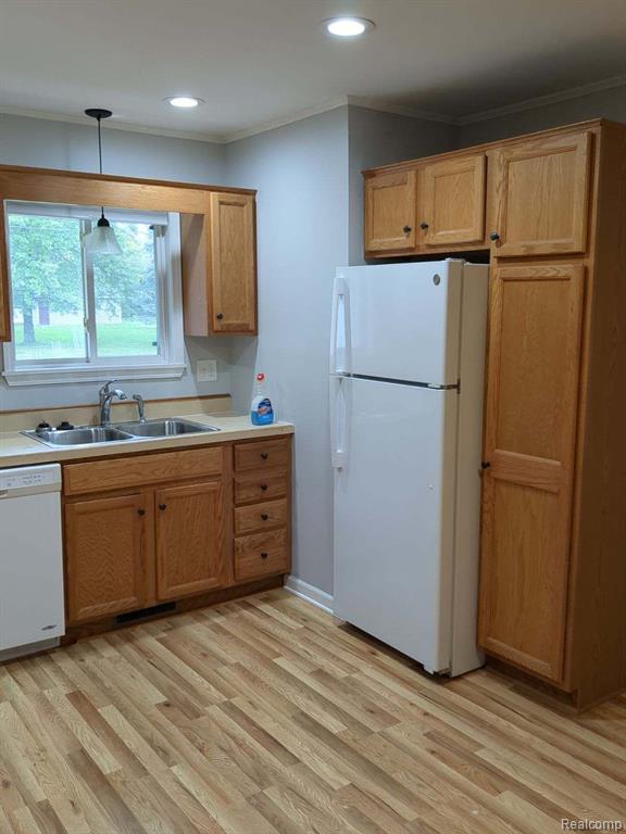 6937 ALMA, Saginaw, MI 48603 — Photo 7