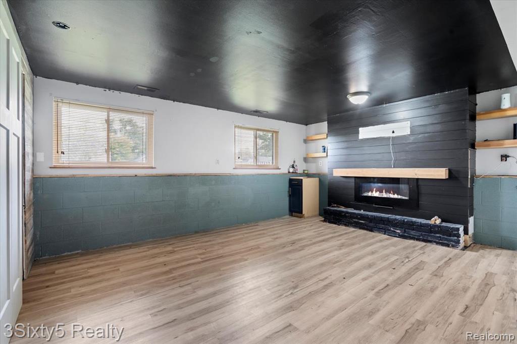 8348 N Dixie Highway, Newport, MI 48166 — Photo 10