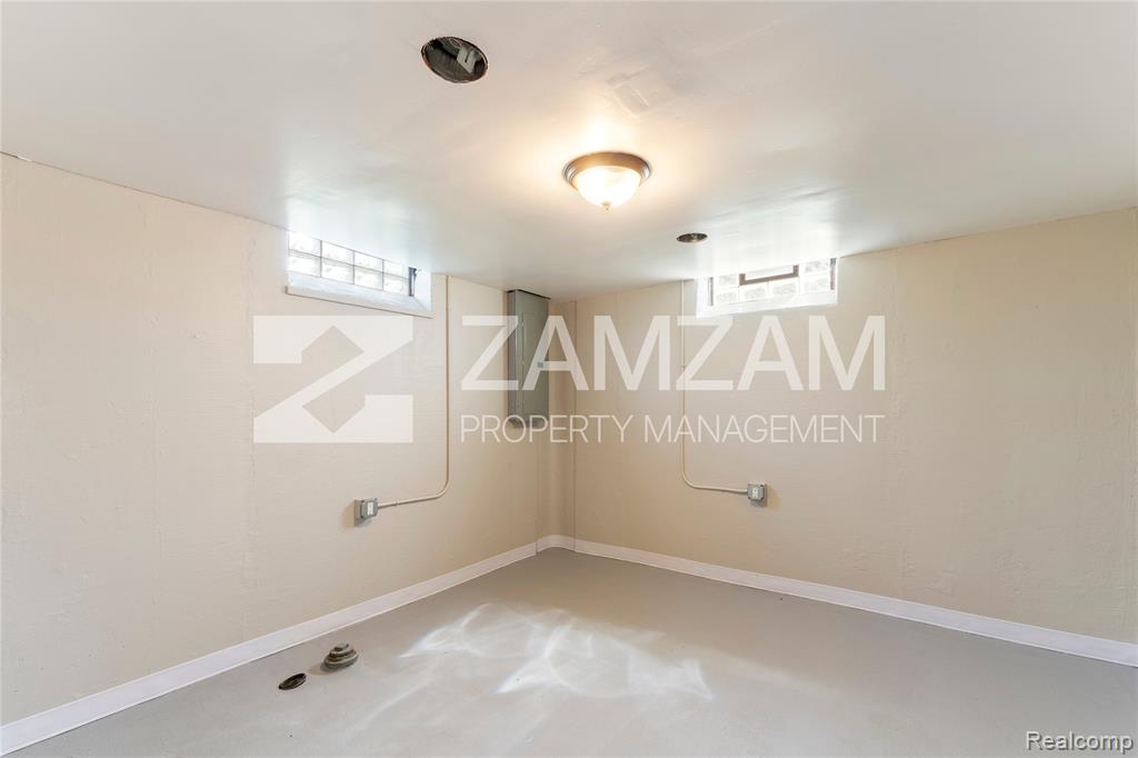 6869 Buhr Street, Hamtramck, MI 48212 — Photo 14