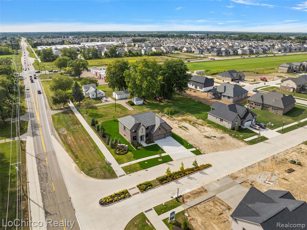 49579 Langford Drive, Macomb, MI 48044 — Photo 18