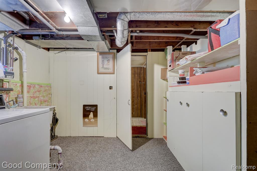923 W 11 Mile Road, Royal Oak, MI 48067 — Photo 43