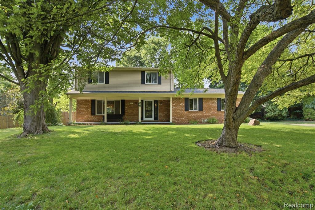 5385 Milane Circle, Clarkston, MI — front exterior