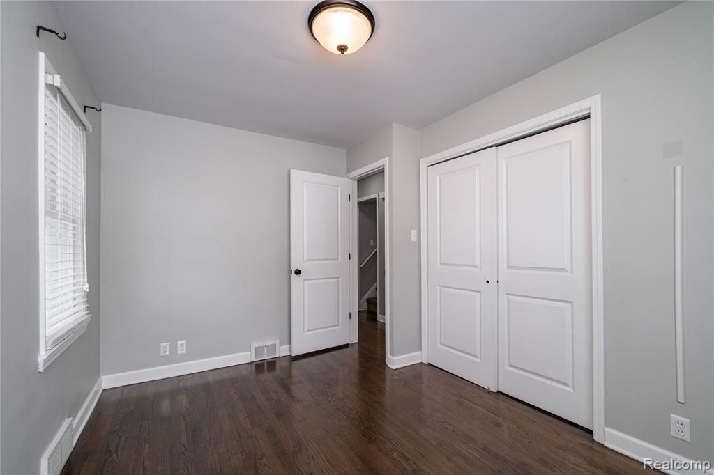 537 BIRD Avenue, Birmingham, MI 48009 — Photo 17